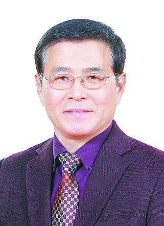 김수동 목사.jpg