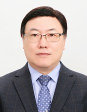 김철호 목사.jpg