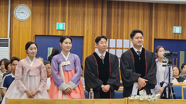 경기동부 목사안수2.jpg