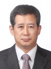 김병문 목사.jpg