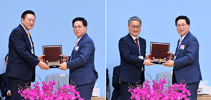 충청 대전순 감사패.jpg