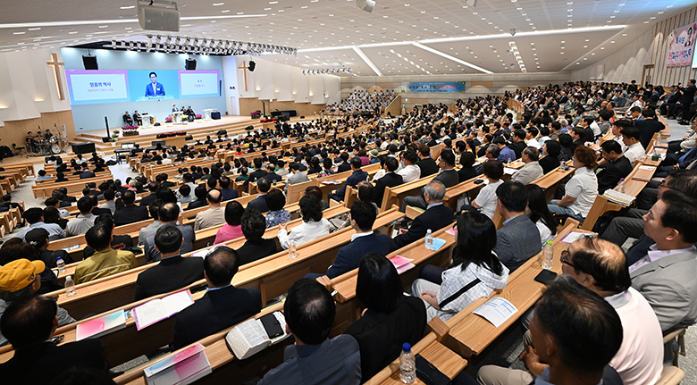 성령대망회 전경.jpg